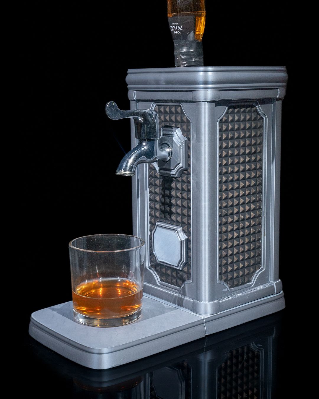 Cosmopolitan Drink Dispenser