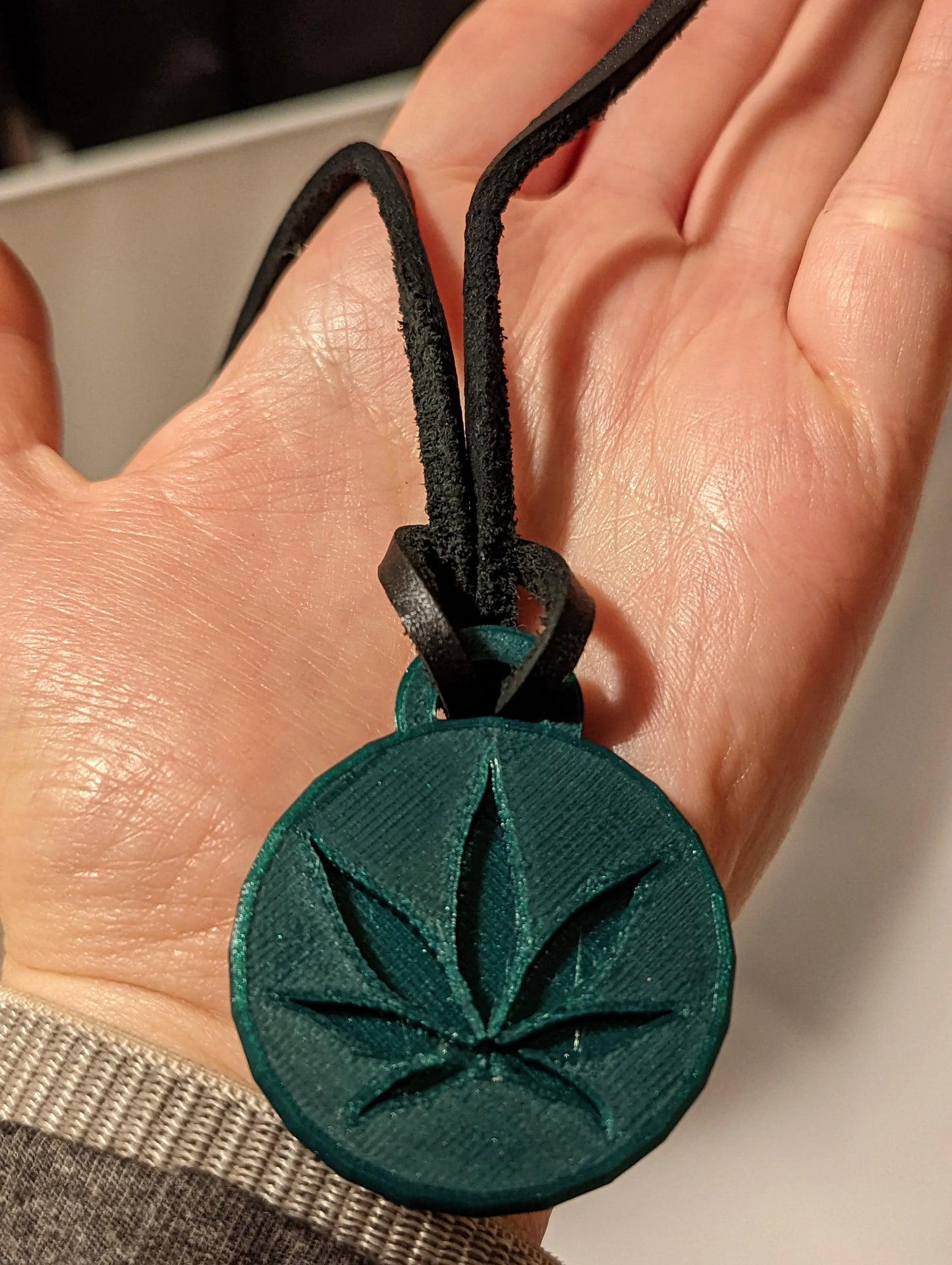 3D Printed Cannabis Keychain